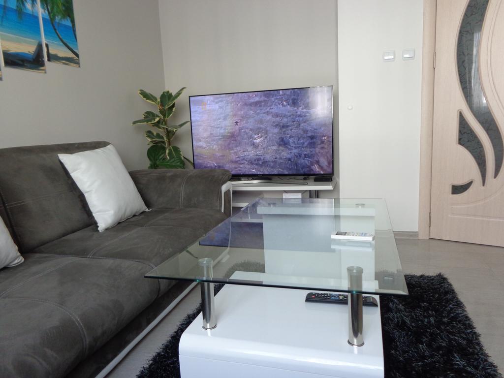 Luxury Apartment Lazur 2 Бургас Номер фото