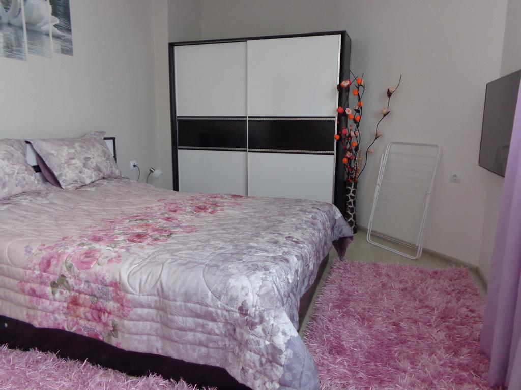 Luxury Apartment Lazur 2 Бургас Номер фото